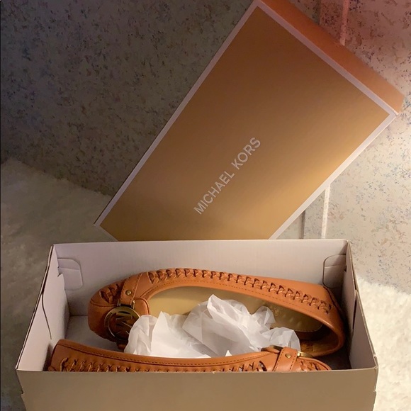 NWT MICHEAL KORS FULTON MOC FLATS🔥 - Picture 8 of 8